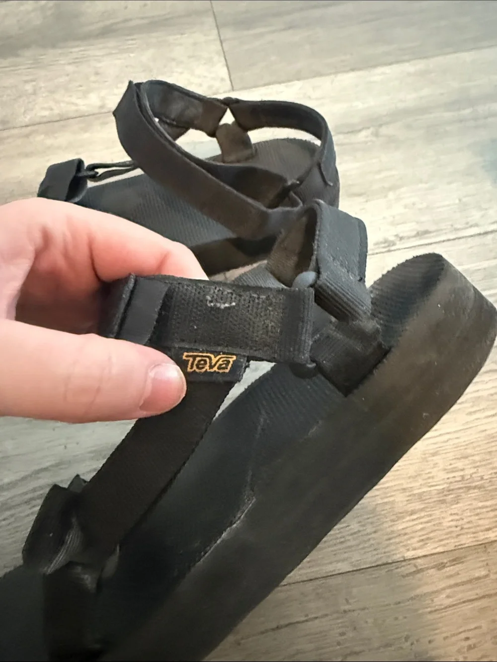Teva lightweight women’s